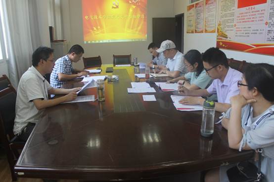 说明: C:\Users\Administrator\Desktop\新建文件夹\IMG_4753.JPG