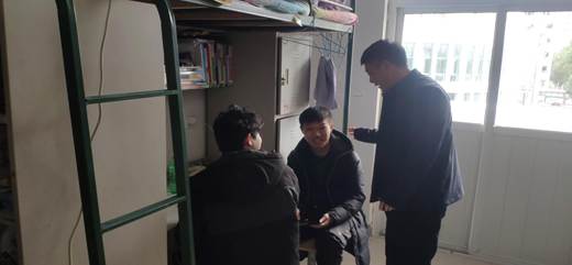 说明: 1614757272333