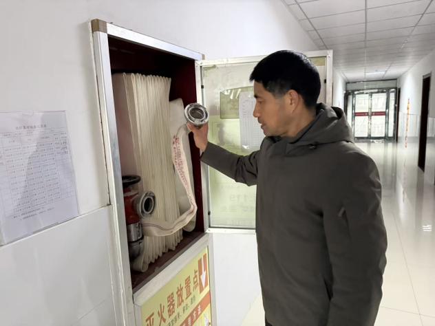 9c643f2b65a304d60892bb0538273fba