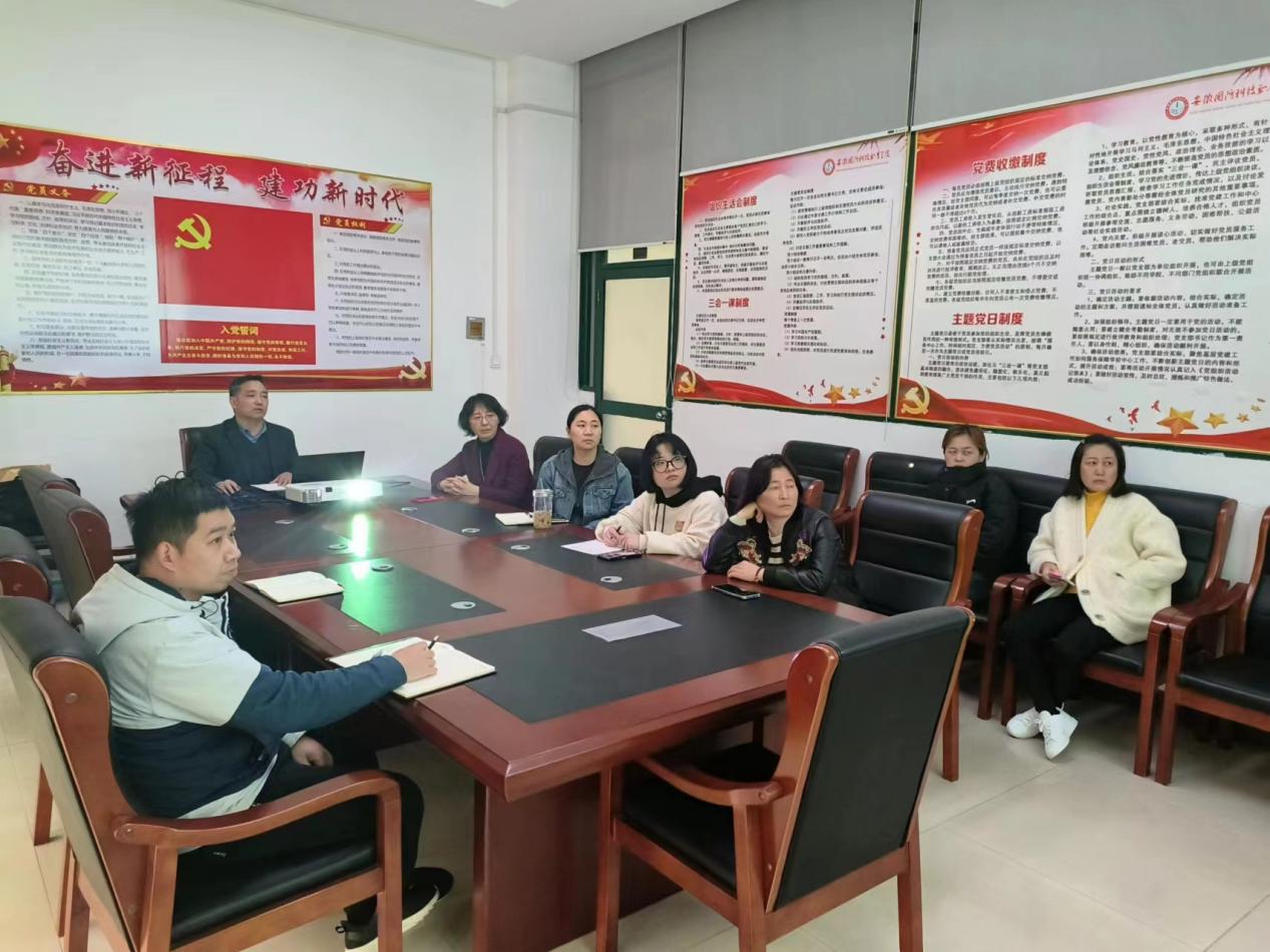 说明: dfb48eb256997370c3b74d7acbd33bc