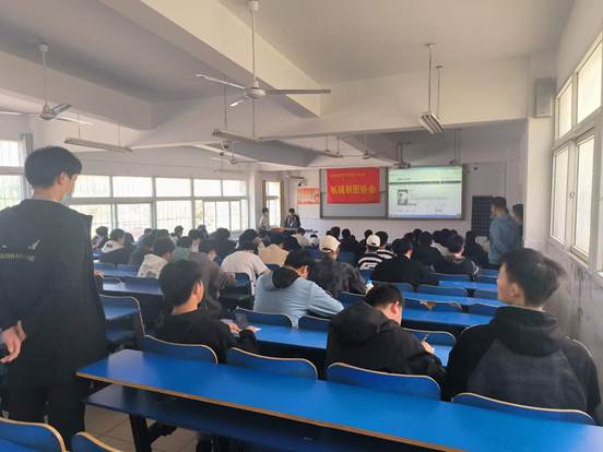 780CCF2C8F7EA9CB7BE0CBE7FEAAEFFF